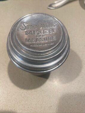 Vintage Smoothie Mixer and Measure Aluminum Lid